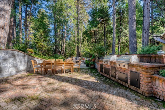 27465 Meadow Bay Drive, Lake Arrowhead, CA 92352