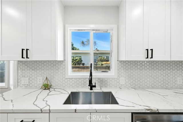 9533 Paramount Boulevard, Downey CA: https://media.crmls.org/medias/cb77c0d8-78a9-4d24-b303-d495f57ec71b.jpg