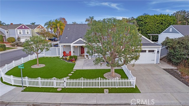 Detail Gallery Image 31 of 47 For 42 Baroness Ln, Laguna Niguel,  CA 92677 - 4 Beds | 3 Baths