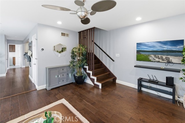 Detail Gallery Image 12 of 50 For 3640 Pine Avenue, Long Beach,  CA 90807 - 5 Beds | 3/1 Baths