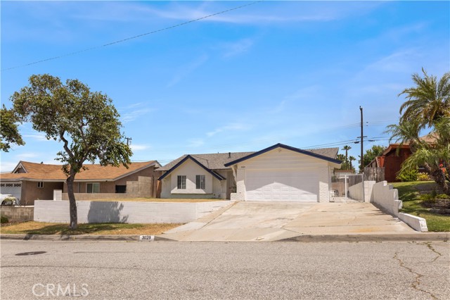 Detail Gallery Image 8 of 29 For 3029 E Merrygrove St, West Covina,  CA 91792 - 4 Beds | 2 Baths