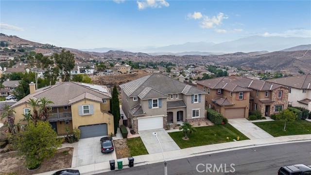 16219 Skyridge Drive, Riverside CA: https://media.crmls.org/medias/cb787cdb-2448-4020-84cf-43fbaee18c7f.jpg