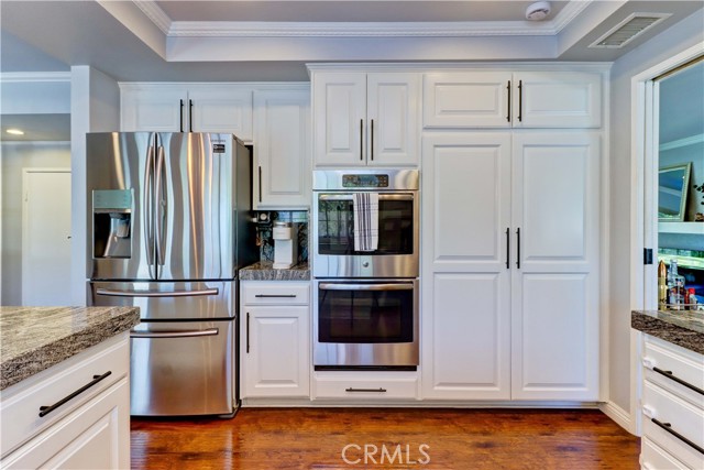 25701 Minoa Drive, Mission Viejo CA: https://media.crmls.org/medias/cb799221-074c-4178-bd72-c8d0973ae45b.jpg