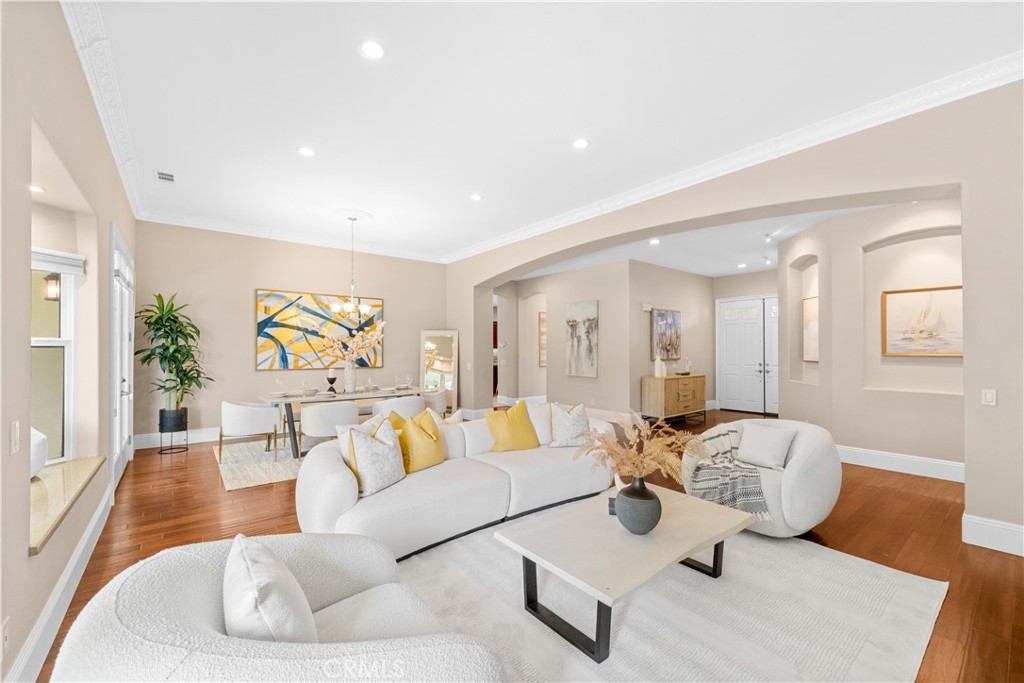 MLS #OC25258265 image #6