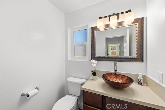Detail Gallery Image 4 of 27 For 52 via Brida, Rancho Santa Margarita,  CA 92688 - 4 Beds | 2/1 Baths