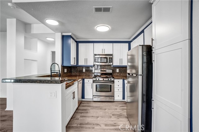 Detail Gallery Image 17 of 36 For 23412 Pacific Park 32d,  Aliso Viejo,  CA 92656 - 1 Beds | 1 Baths