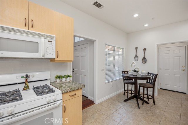 Detail Gallery Image 17 of 61 For 21537 San Pablo, Mission Viejo,  CA 92692 - 2 Beds | 2 Baths