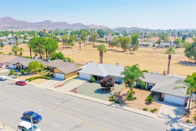 Detail Gallery Image 6 of 44 For 26583 Chambers Ave, Menifee,  CA 92586 - 2 Beds | 2 Baths