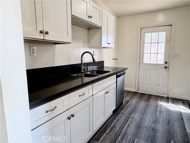 Detail Gallery Image 12 of 38 For 134 E Cluster, San Bernardino,  CA 92408 - 3 Beds | 1 Baths