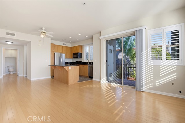 2742 Cabrillo Avenue, 212 photo 6