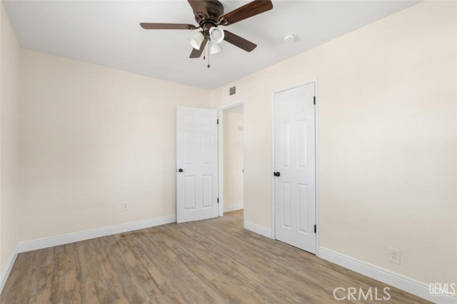 Detail Gallery Image 22 of 28 For 415 Sperry St, Bakersfield,  CA 93307 - 3 Beds | 1 Baths