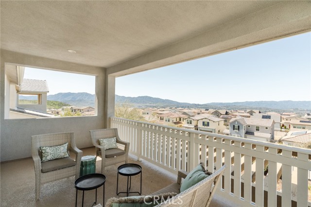 Detail Gallery Image 47 of 75 For 18108 Esker Ln, Canyon Country,  CA 91350 - 5 Beds | 3 Baths