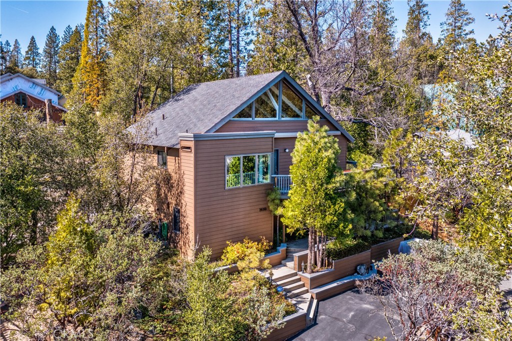 39310 Ledge, Bass Lake, CA 93604