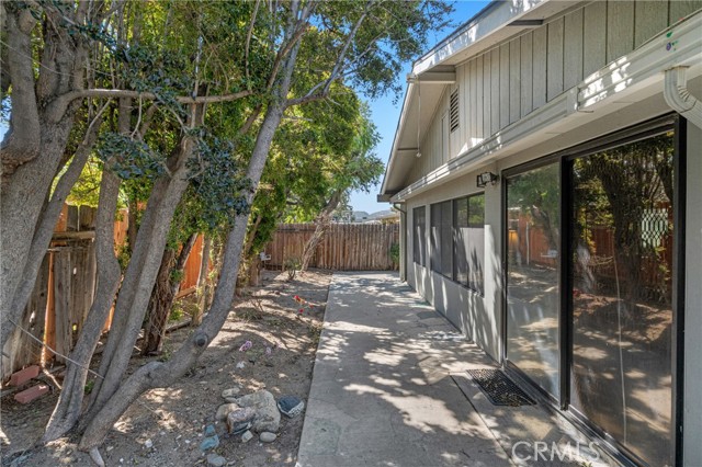9945 Date Street, Fontana CA: https://media.crmls.org/medias/cb8211a2-bbfc-4485-8404-fce0ed590aaa.jpg