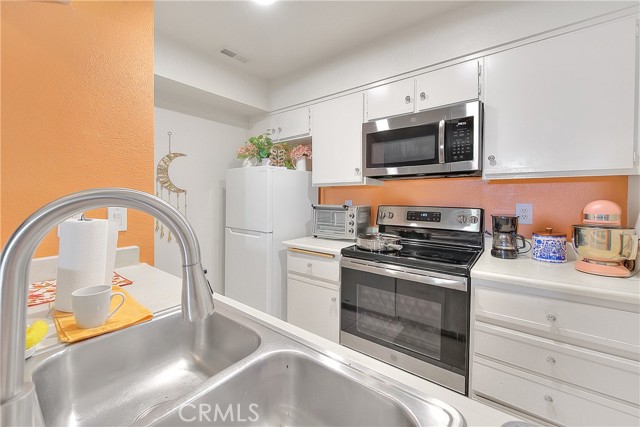 Detail Gallery Image 8 of 44 For 10655 Lemon Ave #1902,  Rancho Cucamonga,  CA 91737 - 1 Beds | 1 Baths