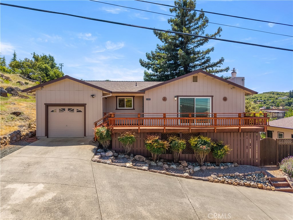 10091 Emerald Drive