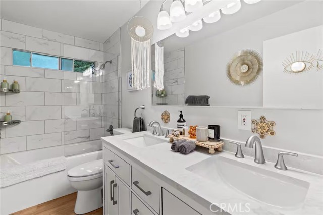 Detail Gallery Image 6 of 17 For 6537 Sheltondale, West Hills,  CA 91307 - 3 Beds | 2 Baths