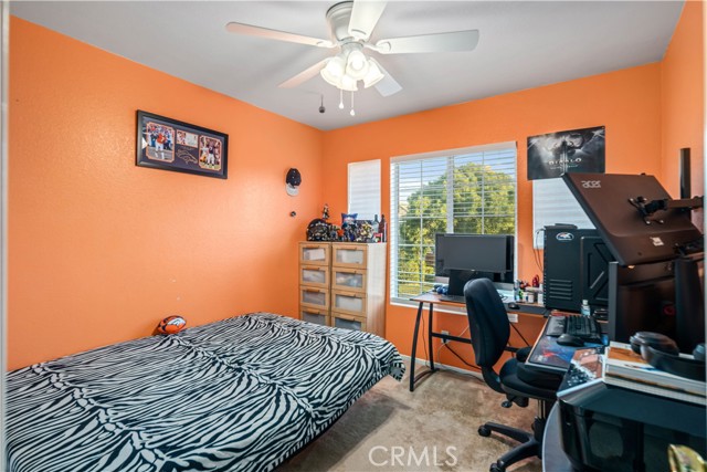 Detail Gallery Image 23 of 40 For 3039 Holline Ct, Lancaster,  CA 93535 - 4 Beds | 2/1 Baths