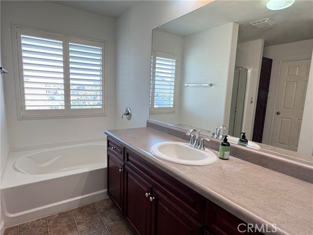 Detail Gallery Image 30 of 45 For 2116 Palio St, Delano,  CA 93215 - 4 Beds | 2/1 Baths