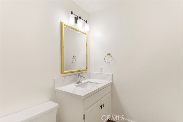 1145 Sea Larke Drive, Fallbrook CA: https://media.crmls.org/medias/cb86c5b9-abe3-492d-a558-e836a20a0b5c.jpg
