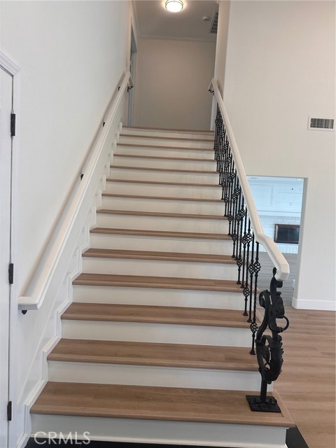 Detail Gallery Image 8 of 21 For 5291 E Rural Ridge, Anaheim Hills,  CA 92807 - 4 Beds | 3 Baths