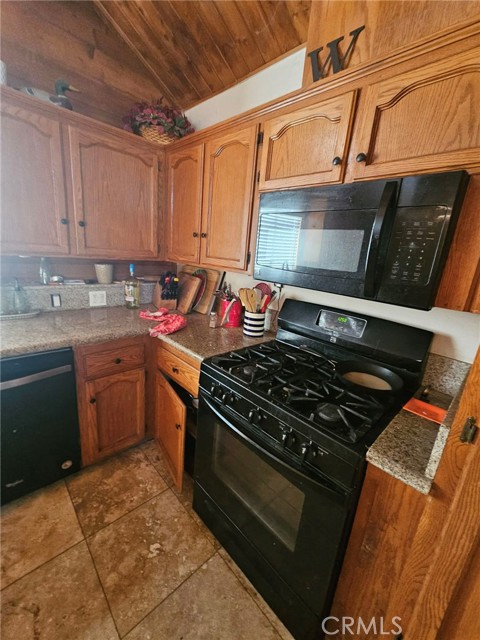 Detail Gallery Image 12 of 49 For 50814 Road 200, O Neals,  CA 93645 - 3 Beds | 3 Baths