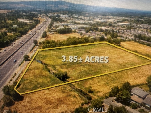 Detail Gallery Image 2 of 11 For 705 Shiloh, Windsor,  CA 95492 - – Beds | – Baths