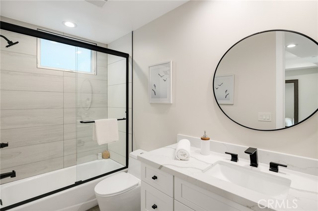 1802 Blossom Lane, Redondo Beach CA: https://media.crmls.org/medias/cb881412-9da5-4bd8-bc3b-4b26fccd7dbd.jpg