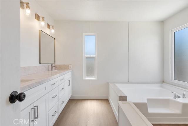 204 N La Paloma Avenue, San Jacinto CA: https://media.crmls.org/medias/cb883a57-c343-4594-9f1e-059f7116362b.jpg