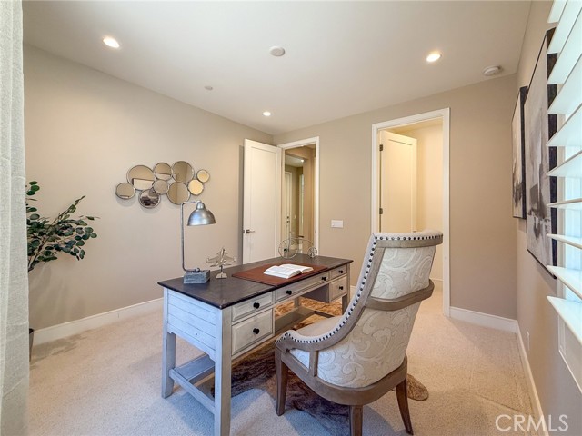 142 Dolci, Irvine CA: https://media.crmls.org/medias/cb885eda-7e18-4316-ae3f-396b4287c355.jpg