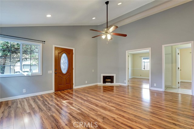 21822 Jinetes, Mission Viejo CA: https://media.crmls.org/medias/cb889d36-564c-47e2-8e19-b577e64d9ae1.jpg