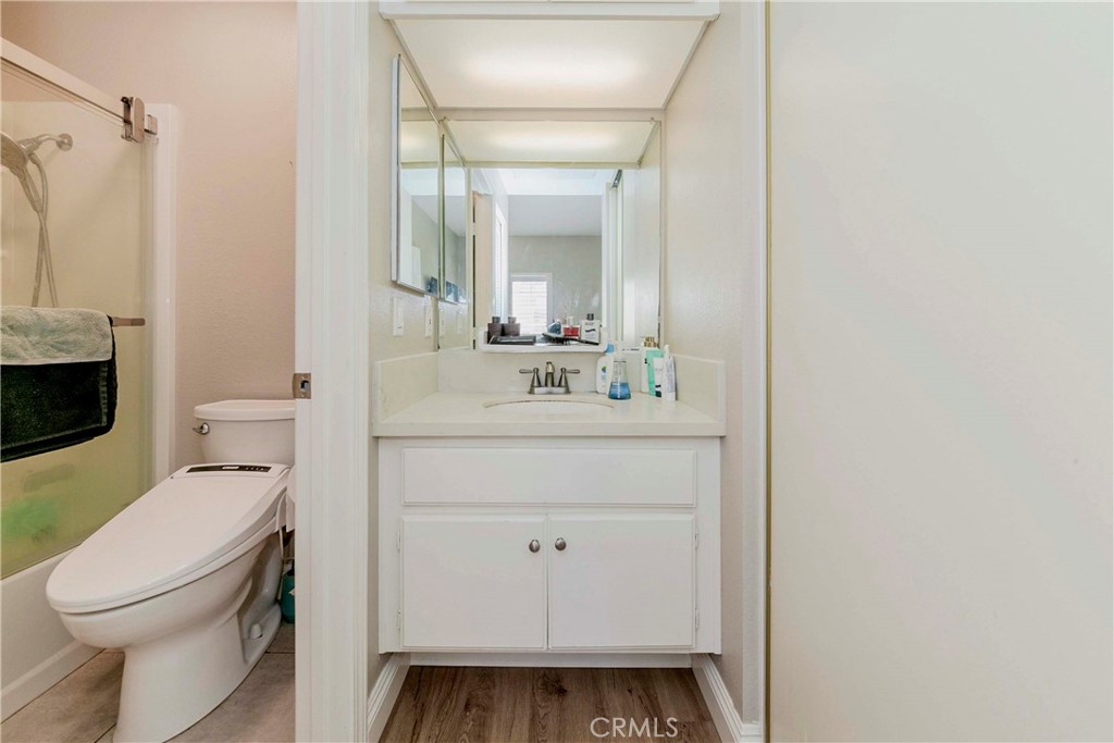 Cb88b1fd 843c 42b3 95ee B9fcae2c47d3