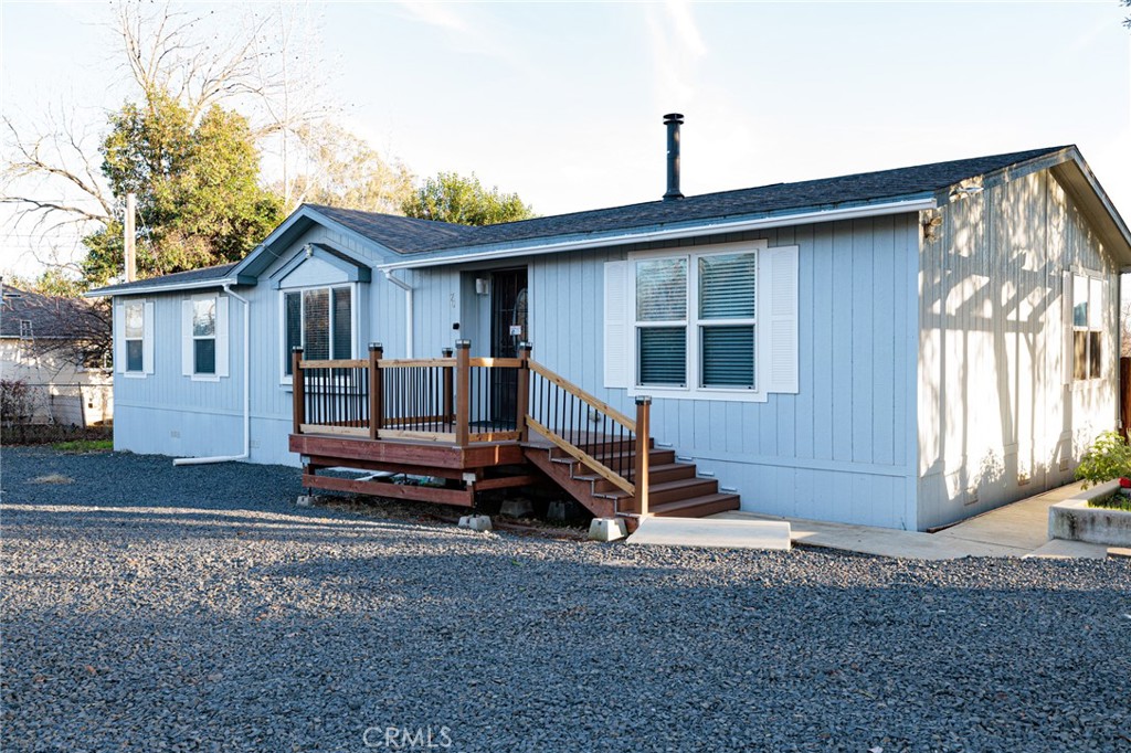 70 Grover Lane, Oroville, CA 95965