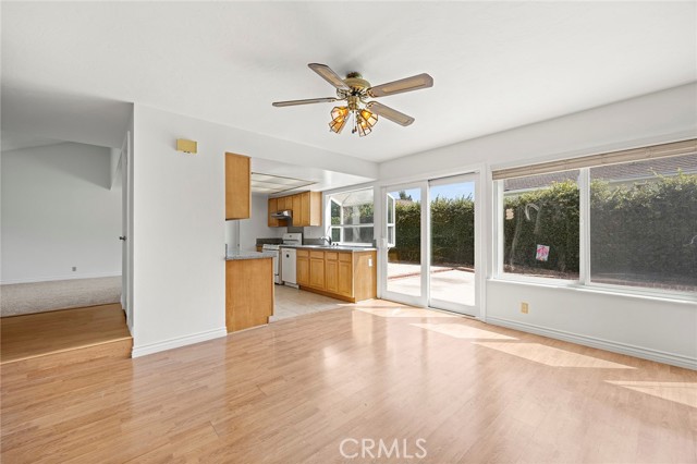312 Marymont Avenue, Placentia CA: https://media.crmls.org/medias/cb895a09-2034-48e1-9406-f3d7a77bce29.jpg