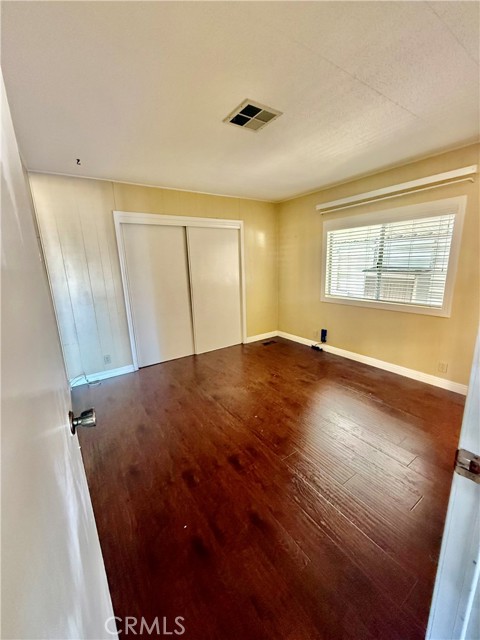 27601 Sun City Boulevard, Menifee CA: https://media.crmls.org/medias/cb8af376-8ef6-4c7d-b8f1-cf916defe89a.jpg
