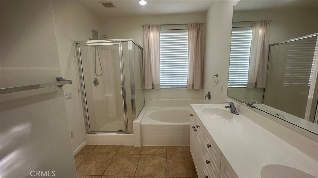 MLS #IV25257953 image #13