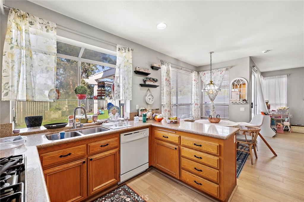 Cb8c3c91 18a8 4b5b 9f13 Aa10c53f9d1d