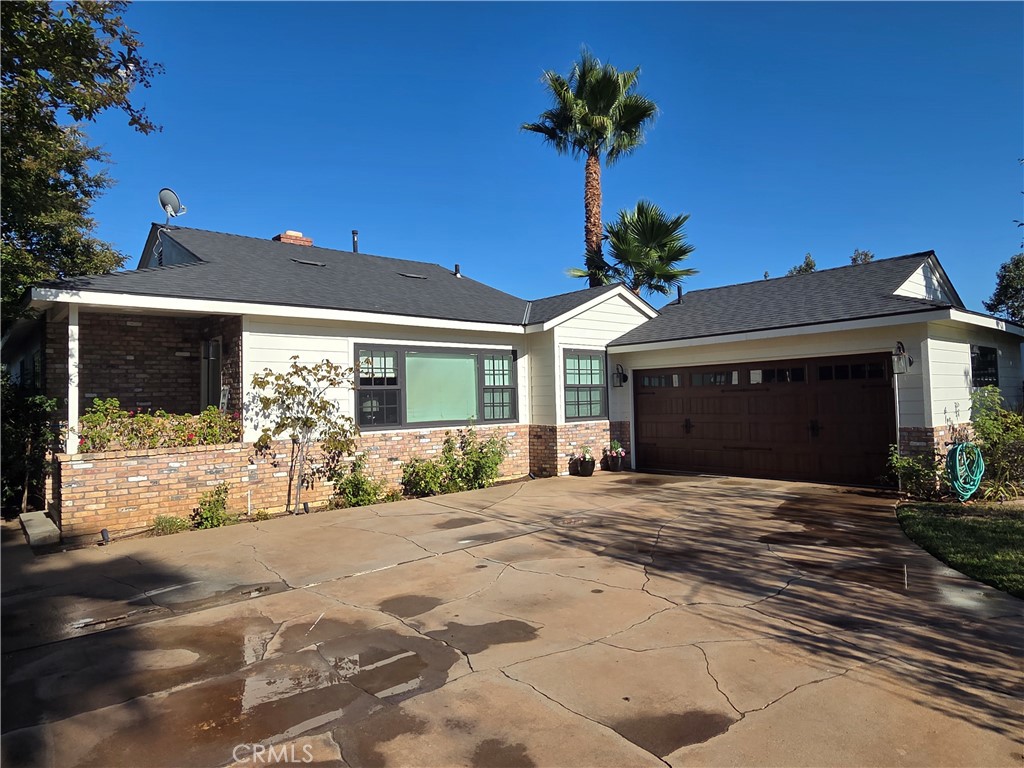 13562 Sandhurst Place