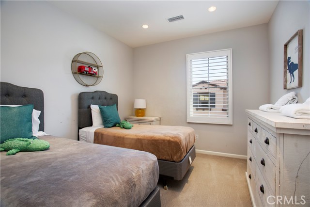 Detail Gallery Image 10 of 16 For 231 Rodeo, Irvine,  CA 92602 - 3 Beds | 2/1 Baths