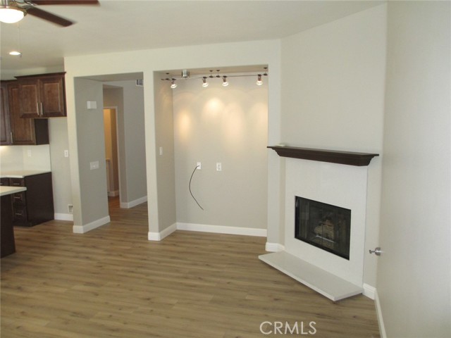 41201 Crooked Stick Drive, Temecula CA: https://media.crmls.org/medias/cb8df02f-d18c-4735-9871-98009ea3e991.jpg