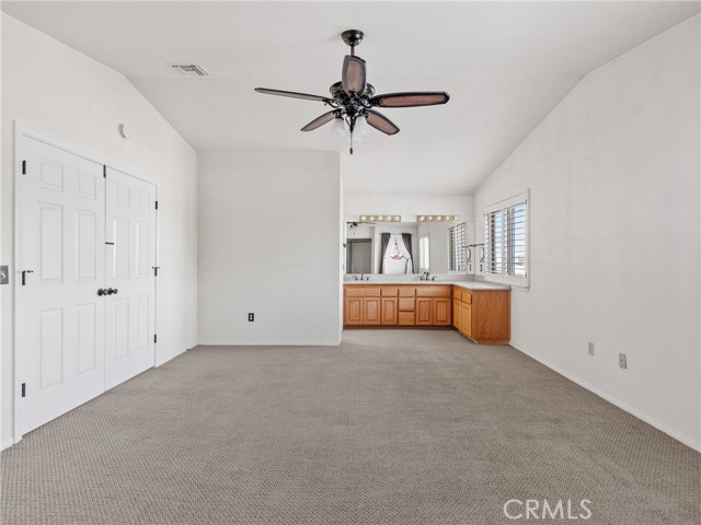 12596 Whispering Springs Road, Victorville CA: https://media.crmls.org/medias/cb8e297a-0a31-4edf-8391-db024e318e5d.jpg