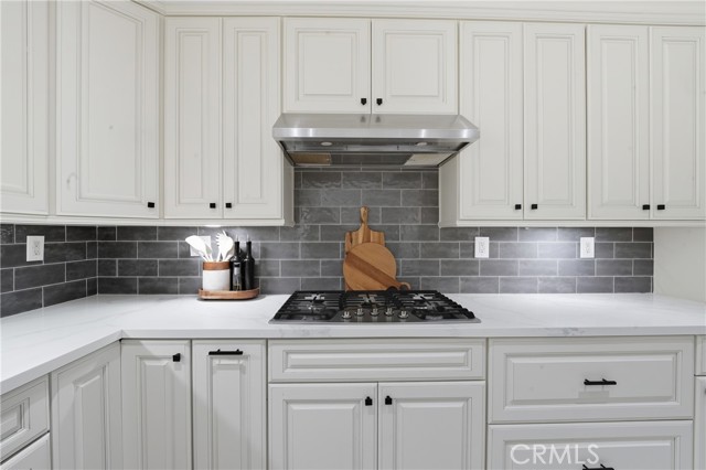 Image 9 of 37 For 27687 Fairmont