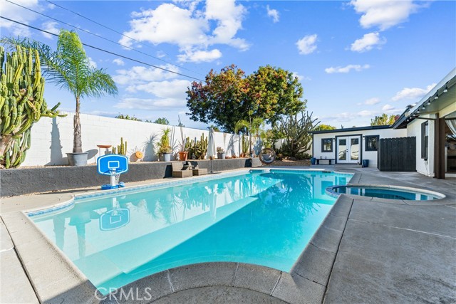 Detail Gallery Image 31 of 64 For 207 E Blue Mountain, Claremont,  CA 91711 - 3 Beds | 2 Baths