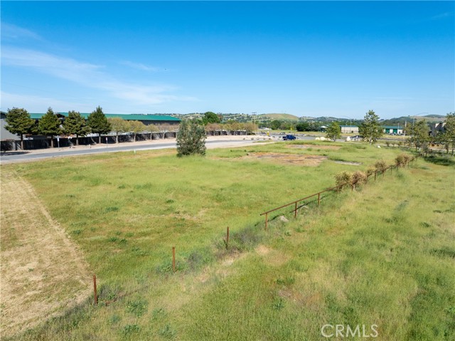 Detail Gallery Image 22 of 38 For 8 Championship Lane, Templeton,  CA 93465 - – Beds | – Baths