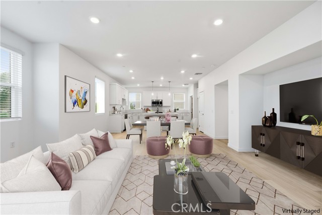 Detail Gallery Image 22 of 53 For 9365 via Azul, Pico Rivera,  CA 90660 - 3 Beds | 3 Baths