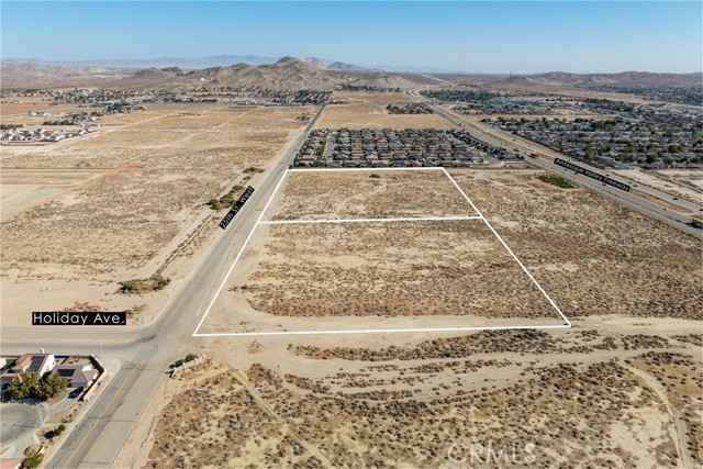 0 25th W Street, Rosamond CA: https://media.crmls.org/medias/cb924d2c-df4b-4fd6-b98c-11a858083faf.jpg