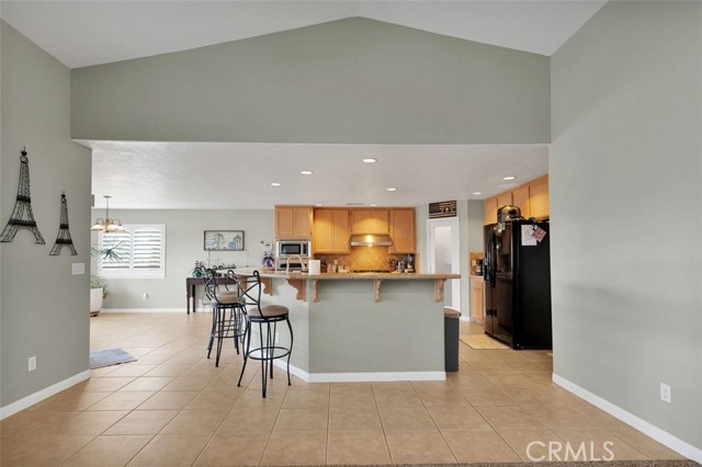 Detail Gallery Image 22 of 60 For 8833 Cataba Rd, Oak Hills,  CA 92344 - 4 Beds | 2/1 Baths