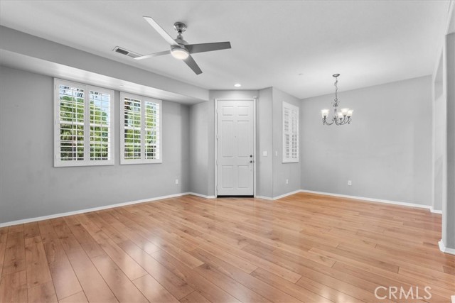 Detail Gallery Image 10 of 33 For 26327 Iris Ave #C,  Moreno Valley,  CA 92555 - 2 Beds | 2/1 Baths