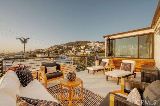 Detail Gallery Image 47 of 53 For 274 Grandview, Laguna Beach,  CA 92651 - 7 Beds | 7 Baths