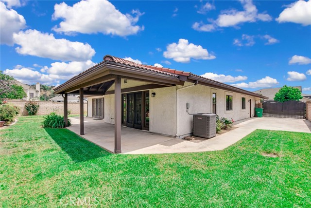 5697 Los Robles, La Verne CA: https://media.crmls.org/medias/cb943819-b517-4ef6-85f9-43e4859d226e.jpg